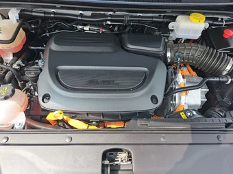 2024 Chrysler Pacifica Hybrid Select 121.6" WB - miniatura 16