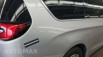 2024 Chrysler Pacifica Hybrid Select 121.6" WB - miniatura 27