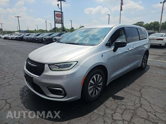 2024 Chrysler Pacifica Hybrid Select 121.6" WB