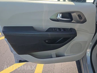 2024 Chrysler Pacifica Hybrid Select 121.6" WB - miniatura 15
