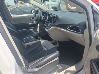 2024 Chrysler Pacifica Hybrid Select 121.6" WB - miniatura 8