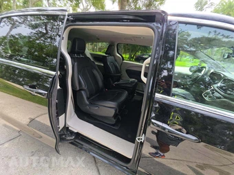 2024 Chrysler Pacifica Hybrid Select 121.6" WB - miniatura 17