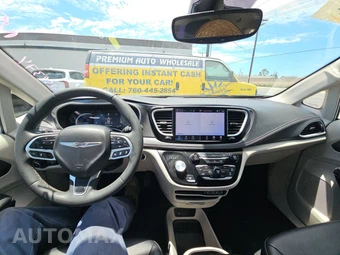 2024 Chrysler Pacifica Hybrid Select 121.6" WB - miniatura 11
