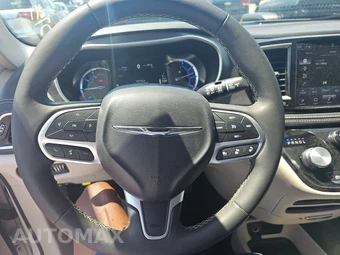 2024 Chrysler Pacifica Hybrid Select 121.6" WB - miniatura 10
