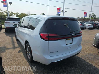 2024 Chrysler Pacifica Hybrid Select 121.6" WB - miniatura 2