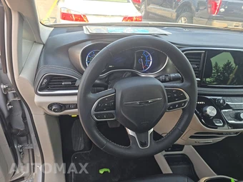 2024 Chrysler Pacifica Hybrid Select 121.6" WB - miniatura 15