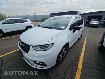 2024 Chrysler Pacifica Hybrid Select 121.6" WB