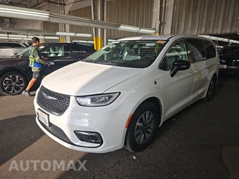 2024 Chrysler Pacifica Hybrid Select 121.6" WB