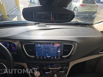 2024 Chrysler Pacifica Hybrid Select 121.6" WB – miniatura 11