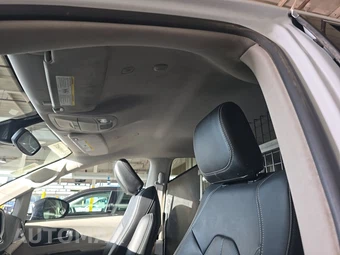 2024 Chrysler Pacifica Hybrid Select 121.6" WB – miniatura 18