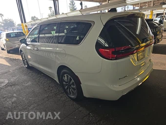 2024 Chrysler Pacifica Hybrid Select 121.6" WB – miniatura 6