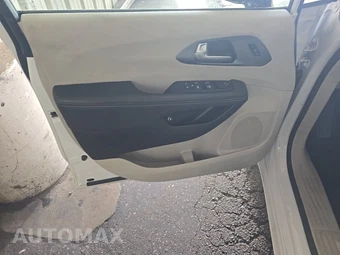 2024 Chrysler Pacifica Hybrid Select 121.6" WB – miniatura 9