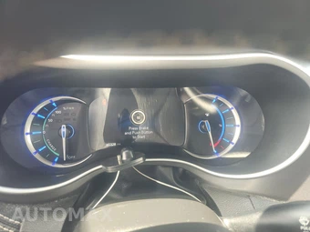 2024 Chrysler Pacifica Hybrid Select 121.6" WB - miniatura 12