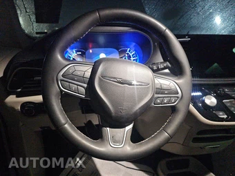 2024 Chrysler Pacifica Hybrid Select 121.6" WB - miniatura 10