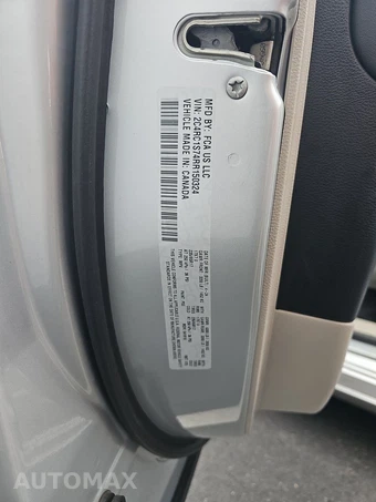 2024 Chrysler Pacifica Hybrid Select 121.6" WB - miniatura 22