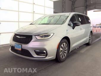 2024 Chrysler Pacifica Hybrid Select 121.6" WB
