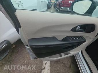 2024 Chrysler Pacifica Hybrid Select 121.6" WB - miniatura 9