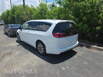 2024 Chrysler Pacifica Hybrid Select 121.6" WB - miniatura 6