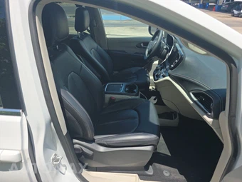 2024 Chrysler Pacifica Hybrid Select 121.6" WB - miniatura 8