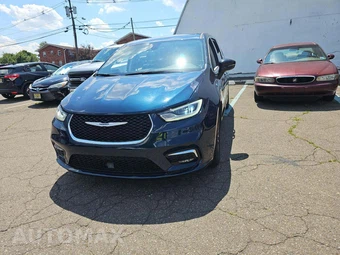 2024 Chrysler Pacifica Hybrid Select 121.6" WB