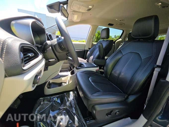 2024 Chrysler Pacifica Hybrid Select 121.6" WB - miniatura 3