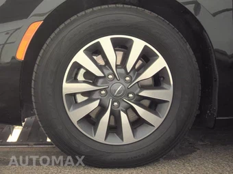 2024 Chrysler Pacifica Hybrid Select 121.6" WB - miniatura 9