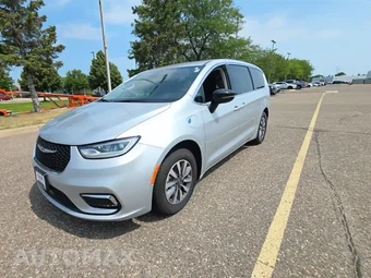 2024 Chrysler Pacifica Hybrid Select 121.6" WB - car from the USA, Manheim Buy-Now listing at AUTOMAX