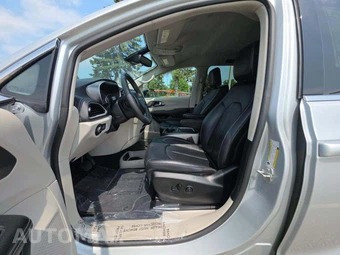 2024 Chrysler Pacifica Hybrid Select 121.6" WB - miniatura 3