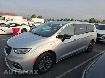 2024 Chrysler Pacifica Hybrid Select 121.6" WB
