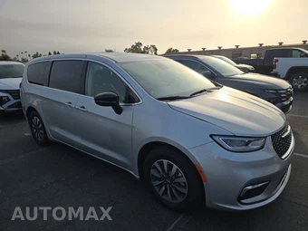 2024 Chrysler Pacifica Hybrid Select 121.6" WB - miniatura 3