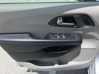2024 Chrysler Pacifica Hybrid Select 121.6" WB - miniatura 15