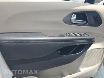 2024 Chrysler Pacifica Hybrid Select 121.6" WB - miniatura 9