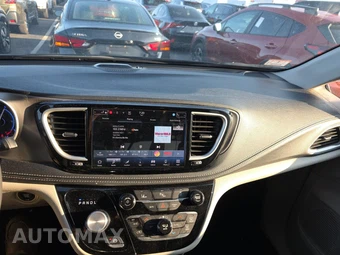 2024 Chrysler Pacifica Hybrid Select 121.6" WB - miniatura 17