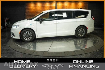2024 Chrysler Pacifica Hybrid Select 121.6" WB - car from the USA, Manheim Buy-Now listing at AUTOMAX