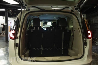 2024 Chrysler Pacifica Hybrid Select 121.6" WB - miniatura 7