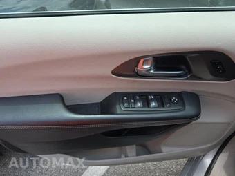 2024 Chrysler Pacifica Hybrid Select 121.6" WB - miniatura 15