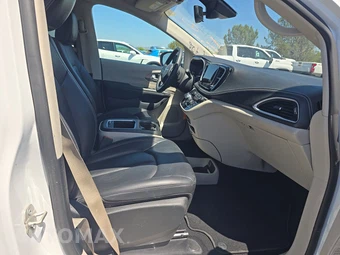 2024 Chrysler Pacifica Hybrid Select 121.6" WB - miniatura 8