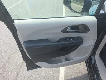 2024 Chrysler Pacifica Hybrid Select 121.6" WB - miniatura 15