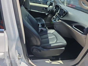 2024 Chrysler Pacifica Hybrid Select 121.6" WB - miniatura 14