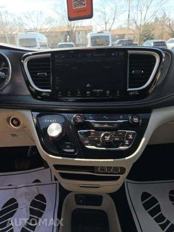 2024 Chrysler Pacifica Hybrid Select 121.6" WB - miniatura 10