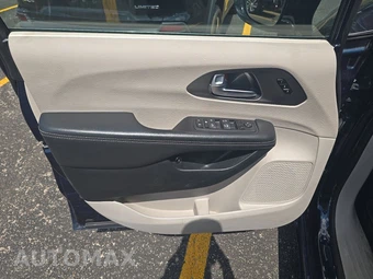 2024 Chrysler Pacifica Hybrid Select 121.6" WB - miniatura 9