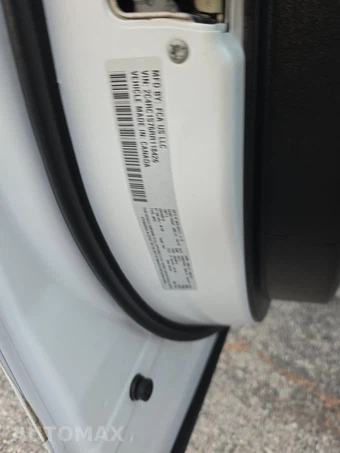 2024 Chrysler Pacifica Hybrid Select Premium S Appearance 121.6" WB - miniatura 15