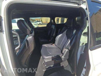 2024 Chrysler Pacifica Hybrid Select S Appearance 121.6" WB - miniatura 13