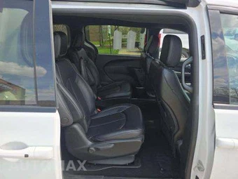 2024 Chrysler Pacifica Hybrid Select S Appearance 121.6" WB - miniatura 17