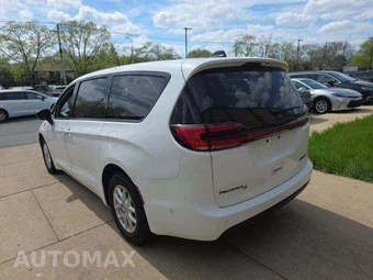 2024 Chrysler Pacifica Hybrid Select S Appearance 121.6" WB - miniatura 2