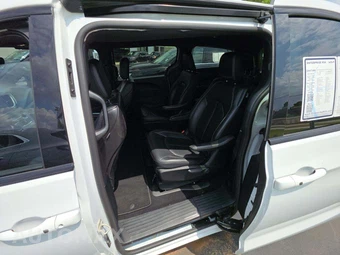 2024 Chrysler Pacifica Hybrid Select S Appearance 121.6" WB - miniatura 13