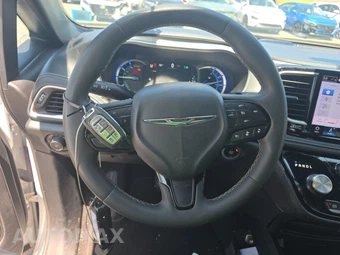 2024 Chrysler Pacifica Hybrid Select S Appearance 121.6" WB - miniatura 10
