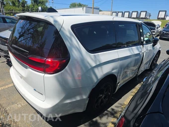 2024 Chrysler Pacifica Hybrid Select S Appearance 121.6" WB - miniatura 4