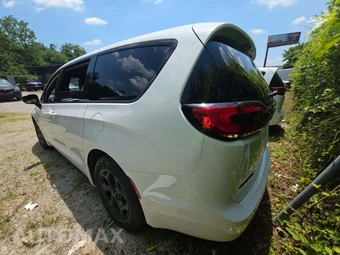 2024 Chrysler Pacifica Hybrid Select S Appearance 121.6" WB - miniatura 2