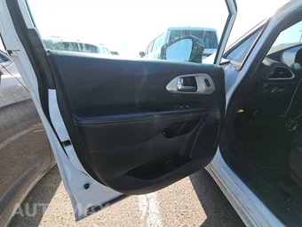2024 Chrysler Pacifica Hybrid Select S Appearance 121.6" WB - miniatura 9